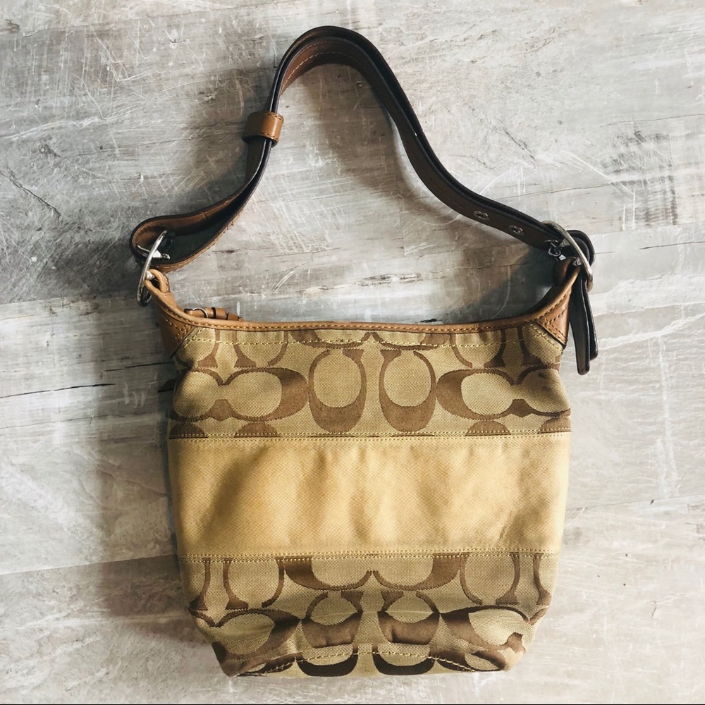 Coach Signature Shoulder Bag - Picture 2 of 8